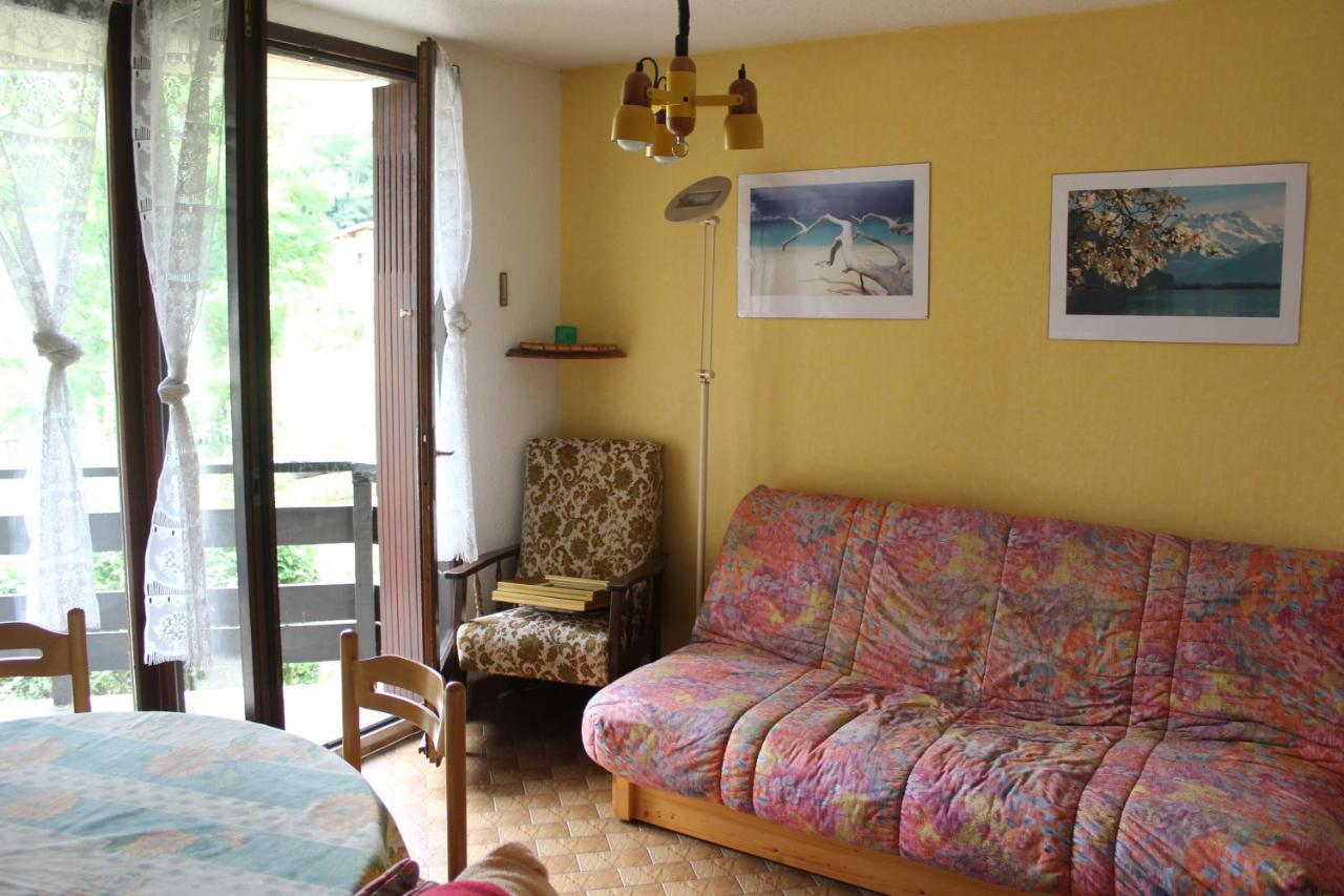 אמבראן Appartement Au Calme, A Deux Pas Du Plan D Eau מראה חיצוני תמונה